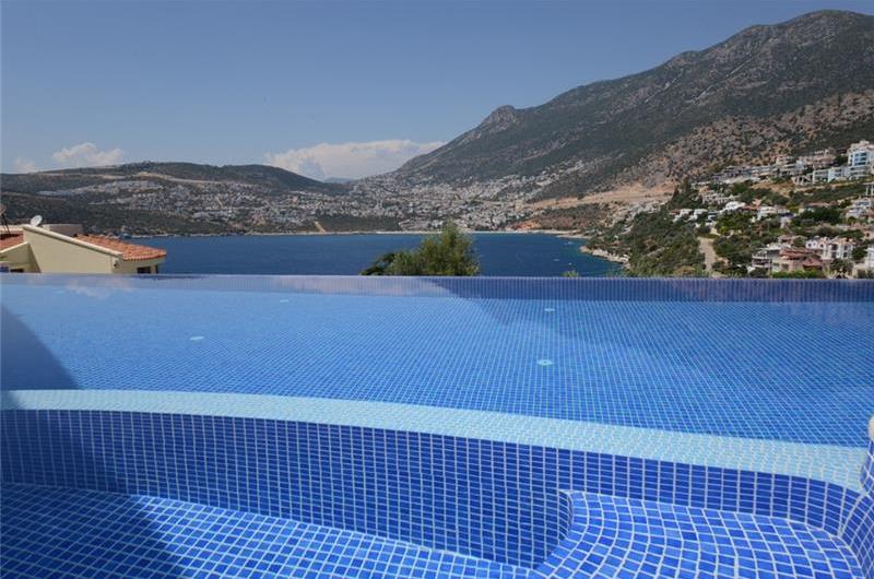 6 Bedroom Villa with Pool in Kisla near Kalkan, Sleeps 12