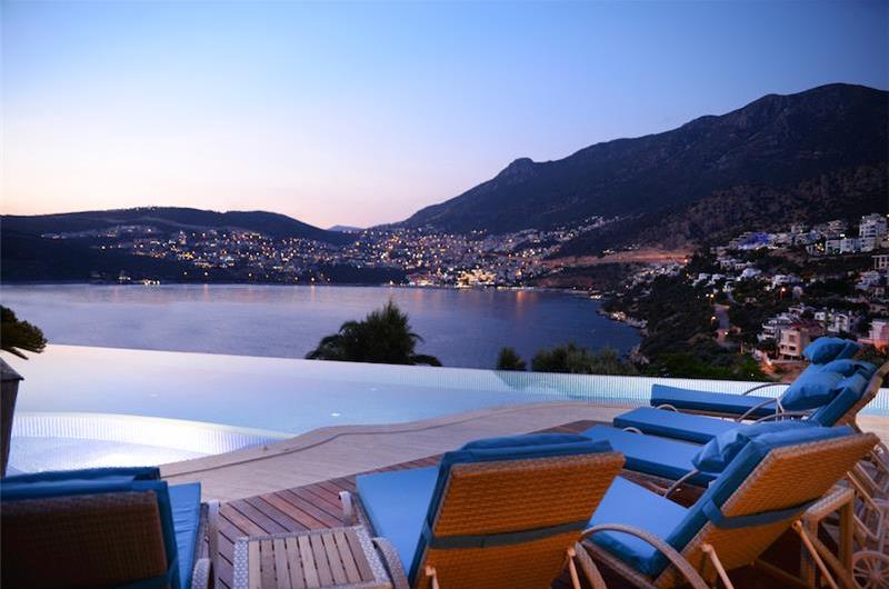 6 Bedroom Villa with Pool in Kisla near Kalkan, Sleeps 12
