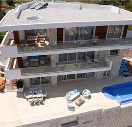 6 Bedroom Villa with Pool in Kisla near Kalkan, Sleeps 12
