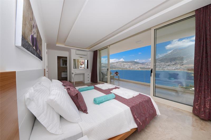 6 Bedroom Villa with Pool in Kisla near Kalkan, Sleeps 12