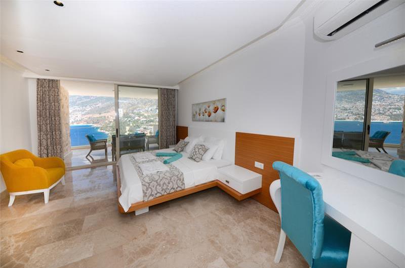 6 Bedroom Villa with Pool in Kisla near Kalkan, Sleeps 12