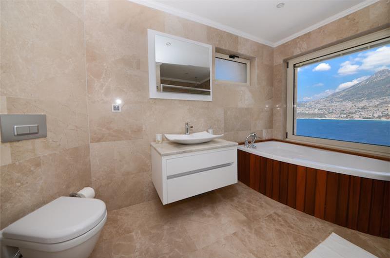 6 Bedroom Villa with Pool in Kisla near Kalkan, Sleeps 12