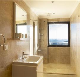 6 Bedroom Villa with Pool in Kalkan, sleeps 12