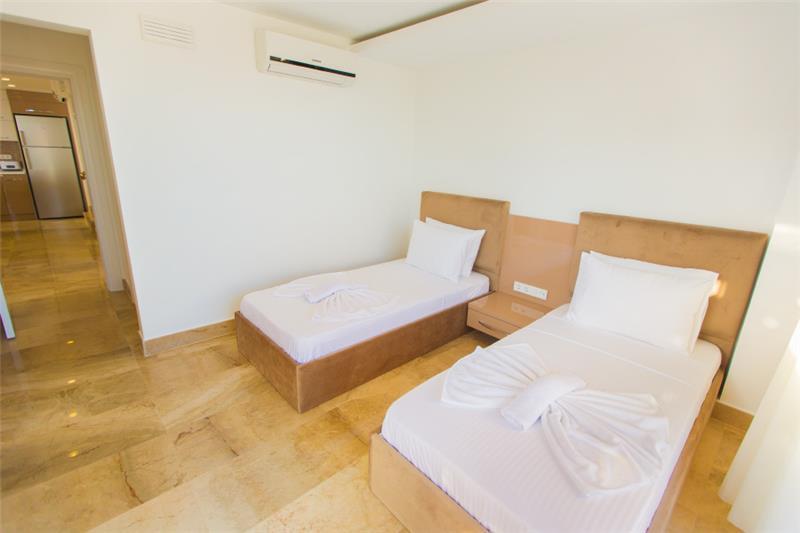 Sea-view villa in Kalkan, photograph 12