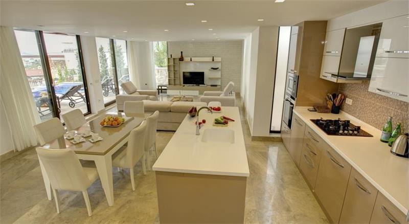 Sea-view villa in Kalkan, photograph 11