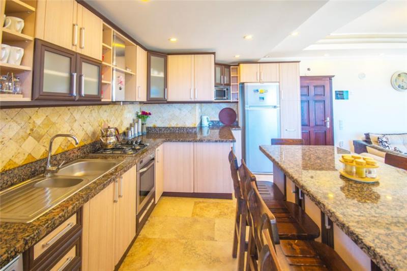 Sea-view villa in Kalkan, photograph 6