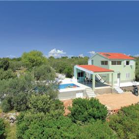 4 Bedroom Villa with Pool in Stratincica Bay, Korcula Island, sleeps 7