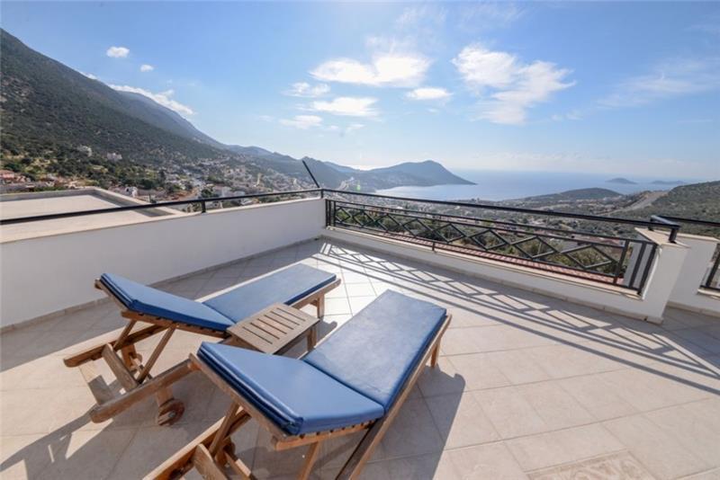 Sea-view villa in Kalkan, photograph 7
