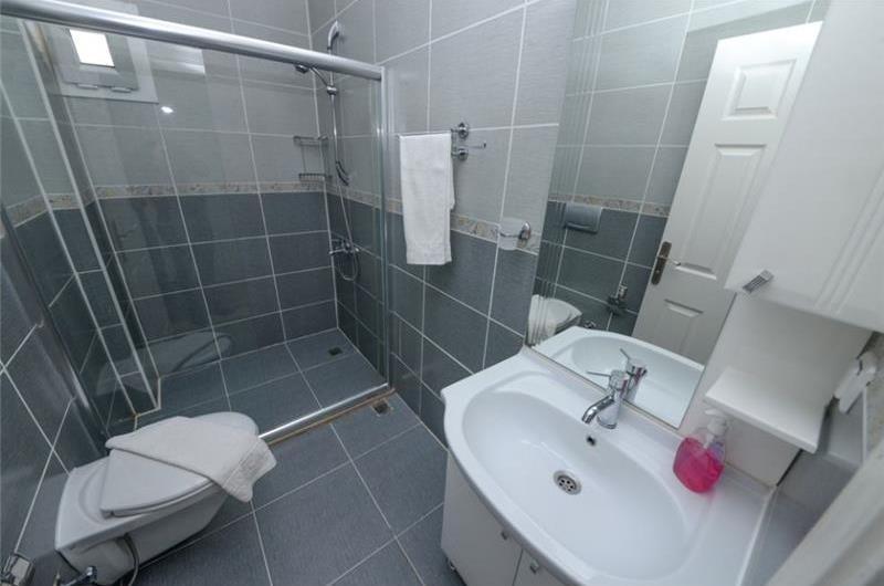 7 Bedroom Villa with Pool in Kalkan, Sleeps 14