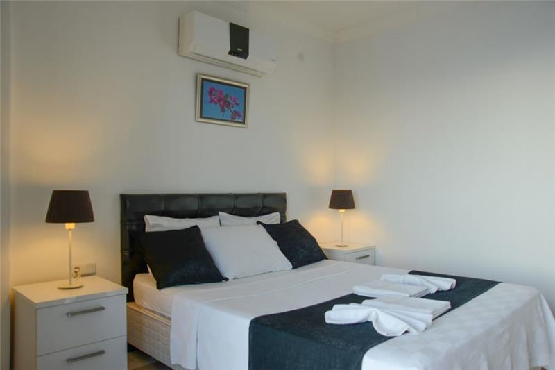 Sea-view villa in Kalkan, photograph 15