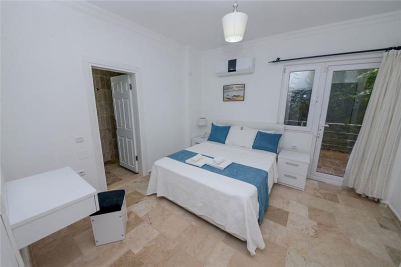 Sea-view villa in Kalkan, photograph 20