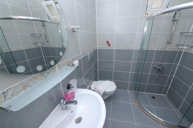 7 Bedroom Villa with Pool in Kalkan, Sleeps 14