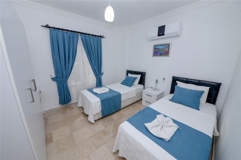 Sea-view villa in Kalkan, photograph 14