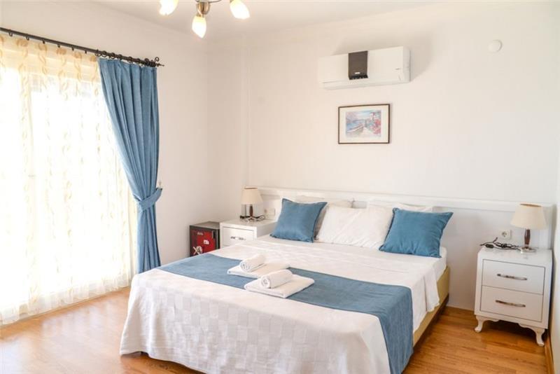 Sea-view villa in Kalkan, photograph 19