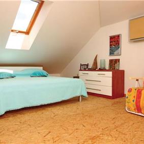 4 Bedroom Villa with Pool in Orebic, sleeps 8 