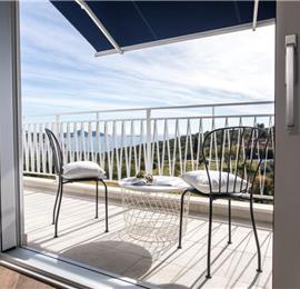 Luxury 4 Bedroom Villa with Pool and Sea Views in Orasac, Dubrovnik Region, sleeps 8-10
