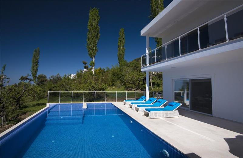 Sea-view villa in Kalkan, photograph 20