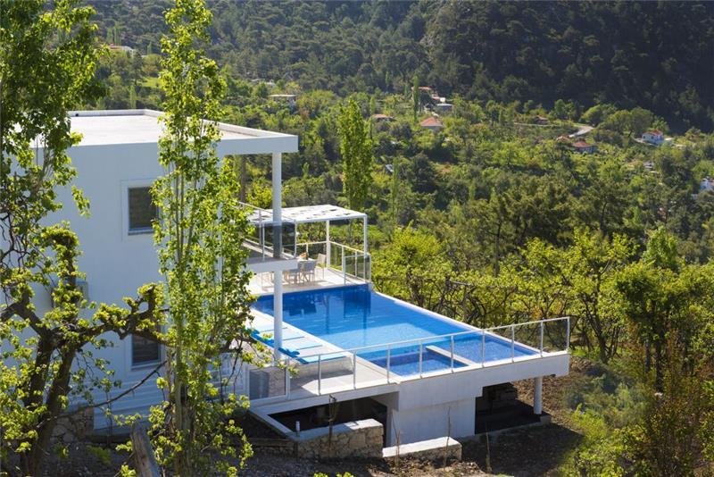 Sea-view villa in Kalkan, photograph 19