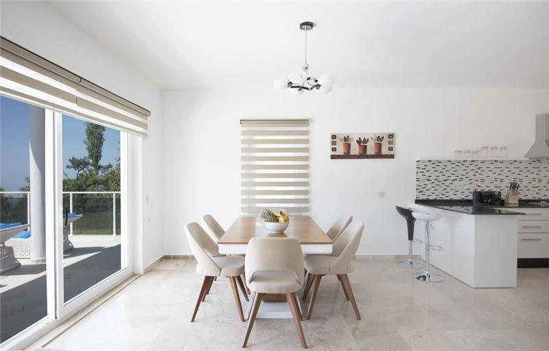 Sea-view villa in Kalkan, photograph 9
