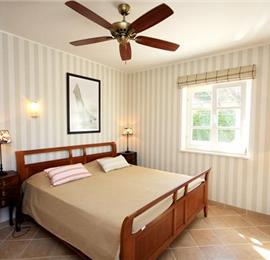 4 Bedroom Villa in Lumbarda on Korcula Island, Sleeps 6