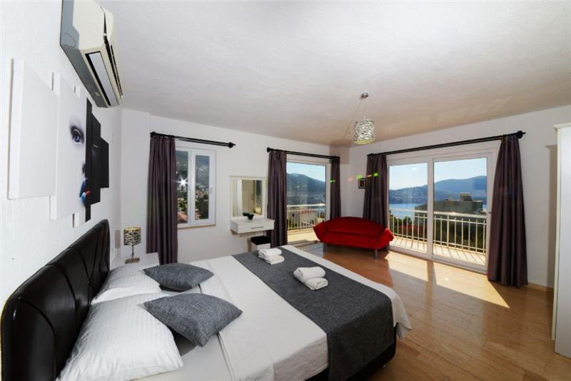 Villa in Kalkan, photograph 18