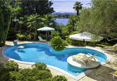 Luxury Beachfront Villa with Pool, Krk Island – Croatian Villas