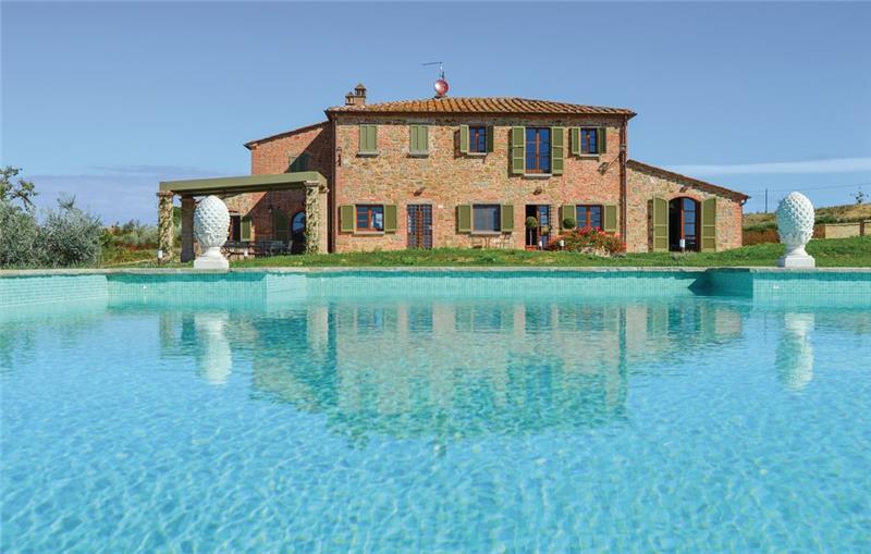 Villa in Tuscany, photograph 1