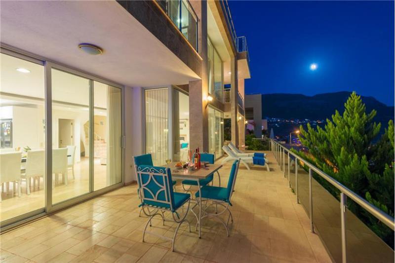 Sea-view villa in Kalkan, photograph 26