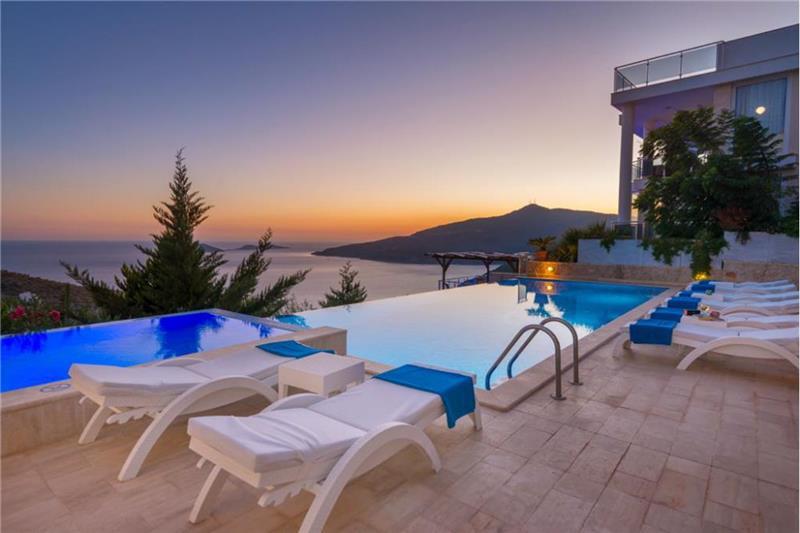 Sea-view villa in Kalkan, photograph 21