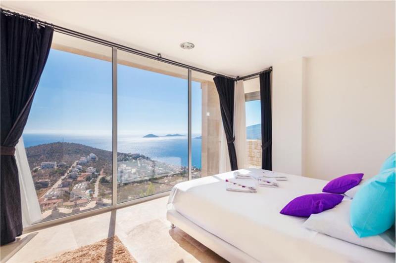 Sea-view villa in Kalkan, photograph 11