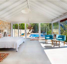 1 Bedroom Villa with Pool in Kalkan, Sleeps 2