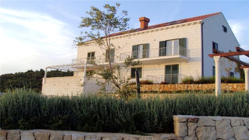 Sea-view villa in Cavtat, photograph 14