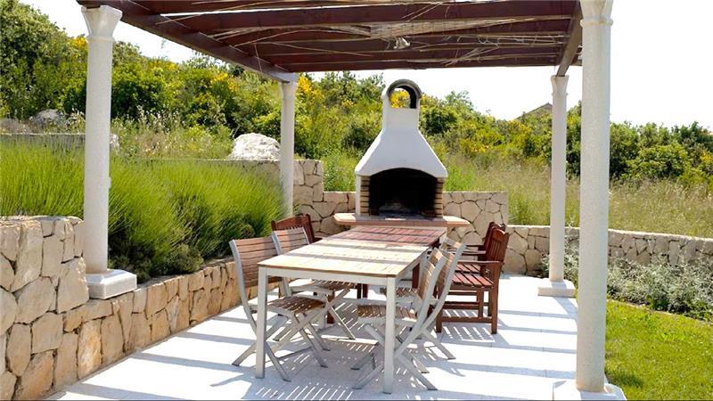 9 Bedroom Villa with Pool and Sea Views in Cavtat, sleeps 18