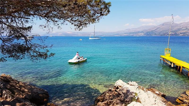 9 Bedroom Villa with Pool and Sea Views in Cavtat, sleeps 18