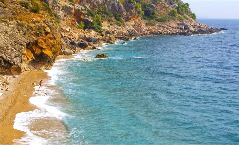 9 Bedroom Villa with Pool and Sea Views in Cavtat, sleeps 18