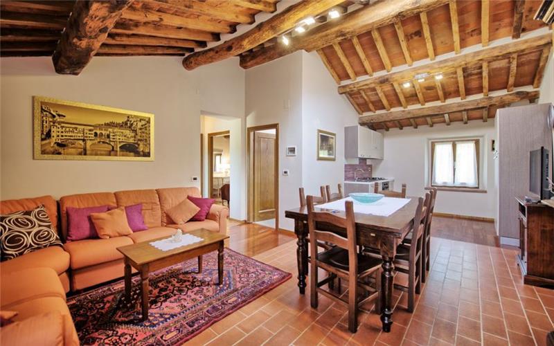 7 Bedroom Villa with Pool near Loro Ciuffenna in Tuscany, Sleeps 14