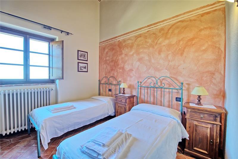 Villa in Tuscany, photograph 25