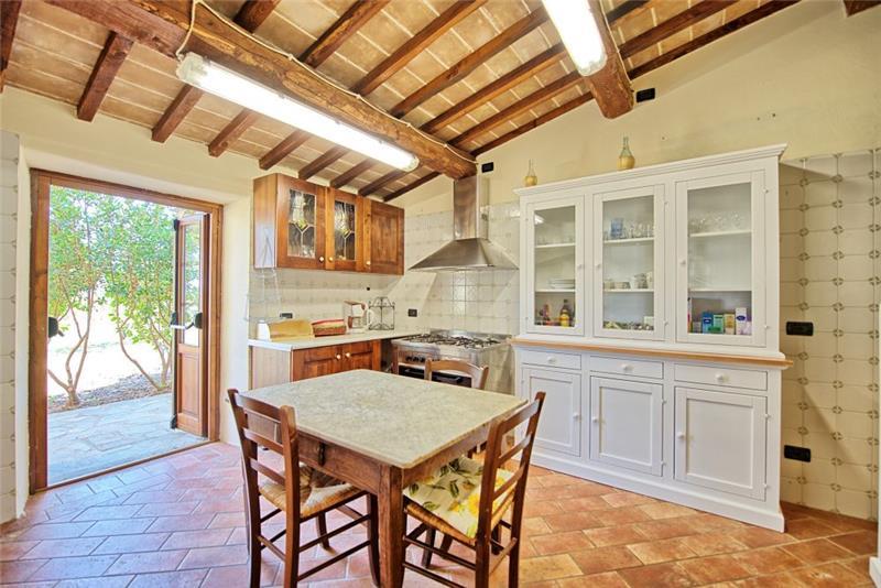 Villa in Tuscany, photograph 10