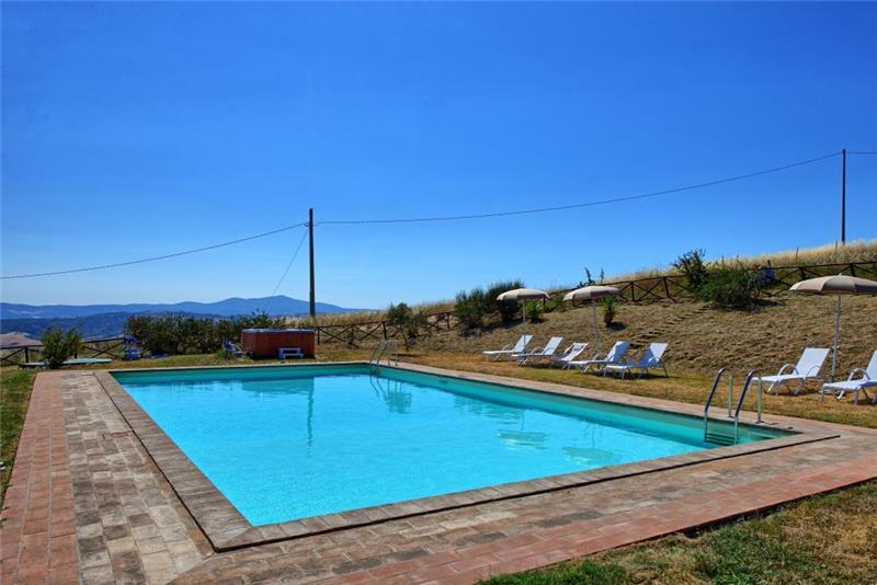 Villa in Tuscany, photograph 5