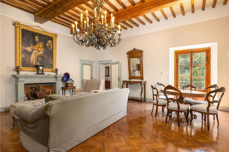 8 Bedroom Villa with Pool near Certaldo, Tuscany, Sleeps 14 - 15