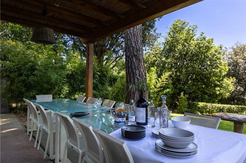 8 Bedroom Villa with Pool near Certaldo, Tuscany, Sleeps 14 - 15