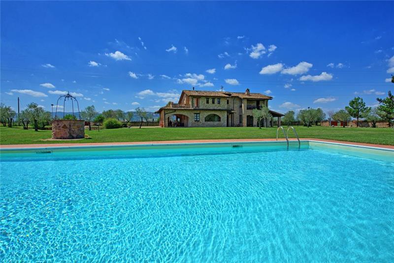 Villa in Umbria, photograph 3