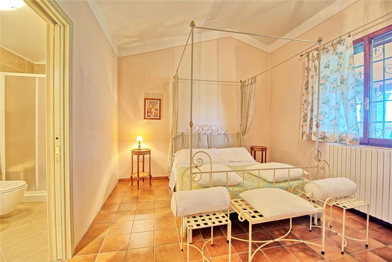 Villa in Umbria, photograph 19
