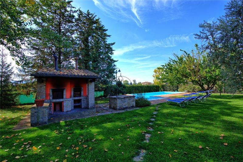 Villa in Umbria, photograph 3