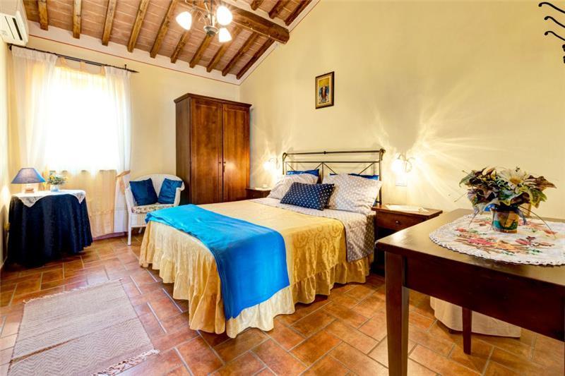 Villa in Tuscany, photograph 19