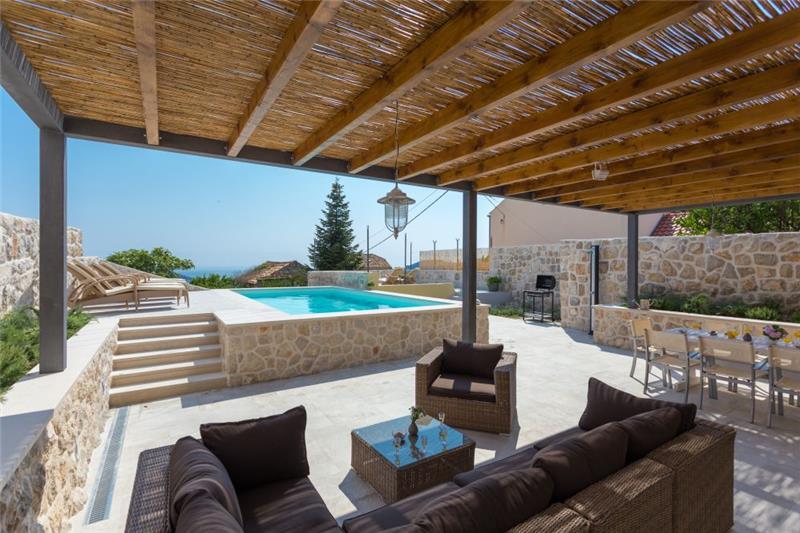 Sea-view villa in Orasac, photograph 6