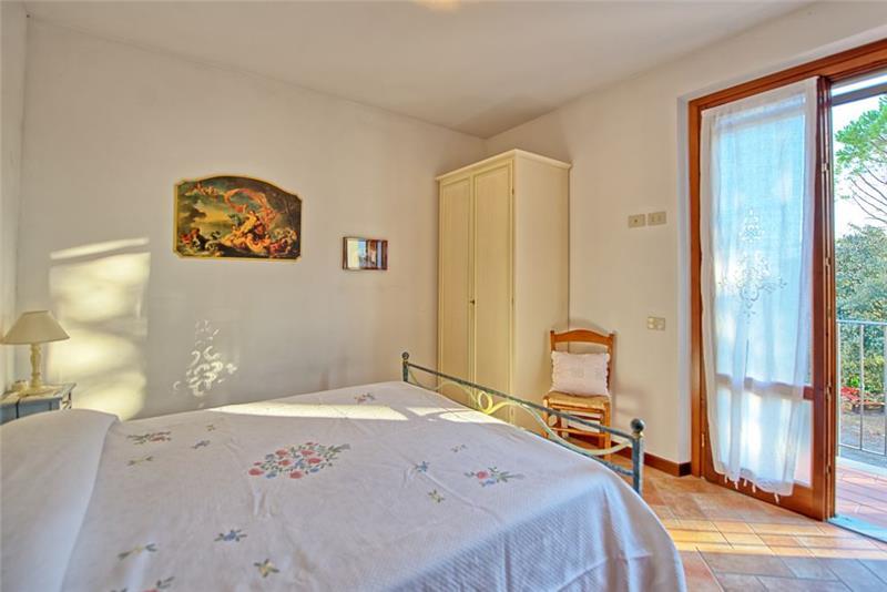 Villa in Tuscany, photograph 13
