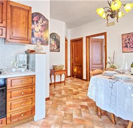 4 Bedroom Villa with Pool in Creato in Tuscany, Sleeps 8
