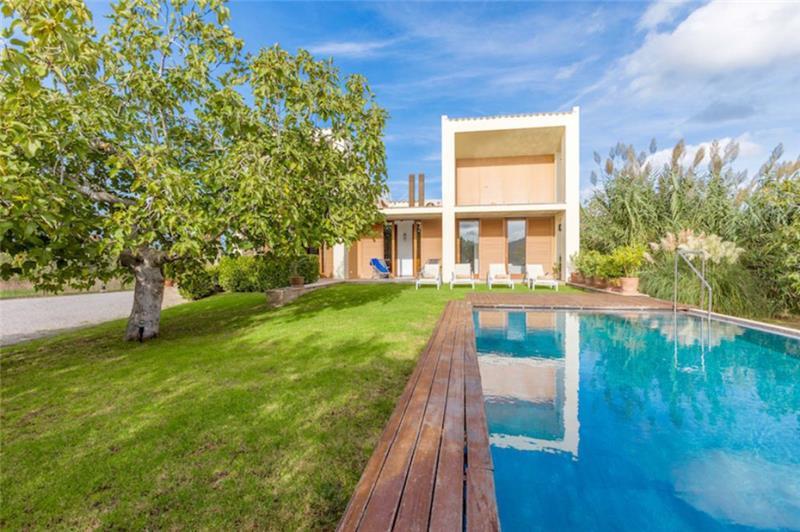Villa in Mallorca, photograph 2