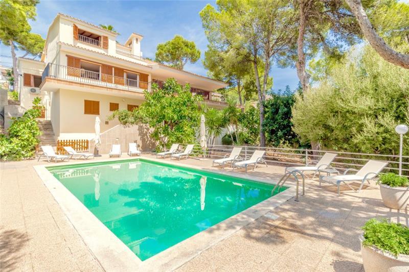 Villa in Mallorca, photograph 1